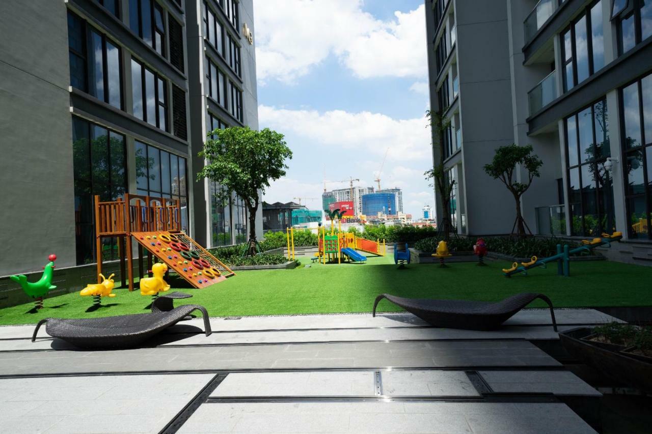 Hi-Home Suites - Vinhomes Metropolis 河内 外观 照片
